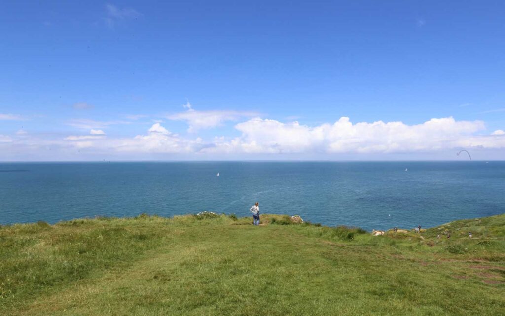 Randonnée sur le GR21 le long des falaises d'Étretat en Seine-Maritime